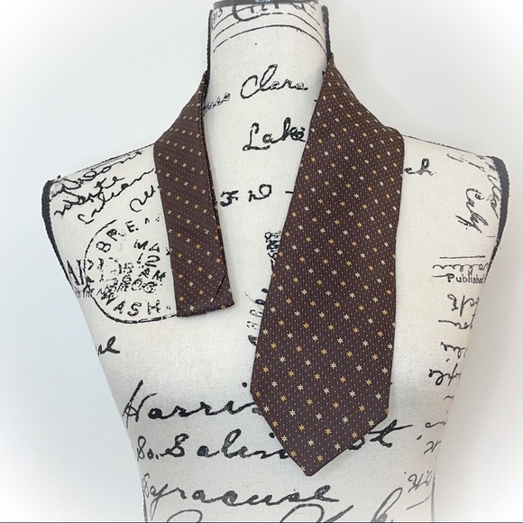 😎Executive Collection by Tom James Brown Silk Tie😎 - Picture 7 of 10